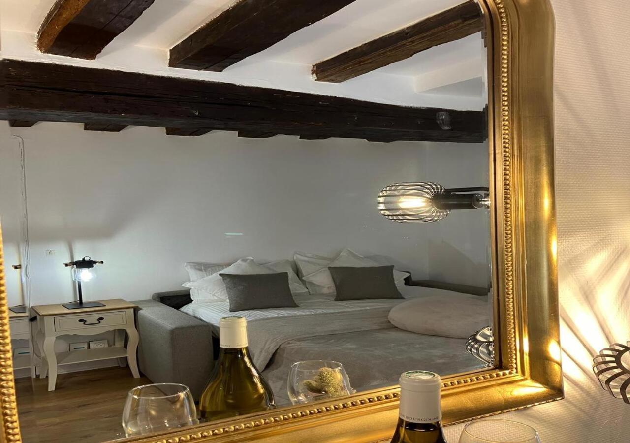 Appartement Elegant Retreat By Le Marais Parijs